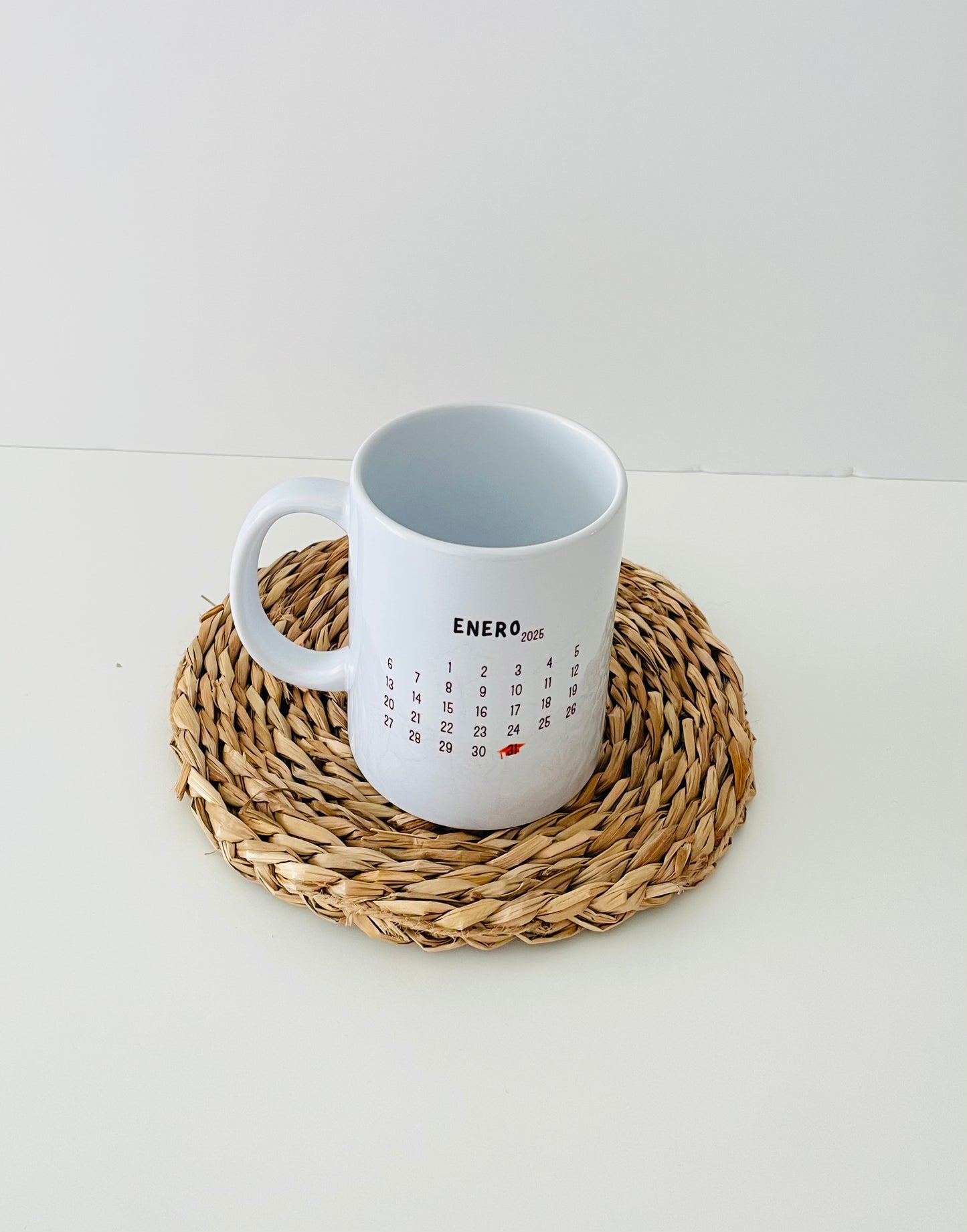 taza-graduacion-parte-trasera-calendario